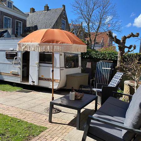 Caravan Stadstuin Goedereede Let Op De Badkamer Moet Met Andere Gasten Gedeeld Worden 외부 사진